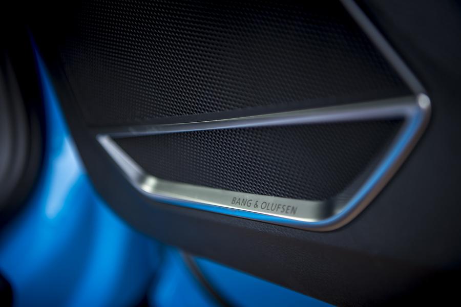 Детали интерьера Audi RS Q3 Sportback 2019 года  (UK) (фото 59 из 71)